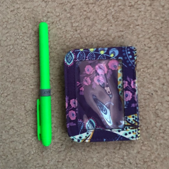 Small purple Vera Bradley wallet - Picture 5 of 5